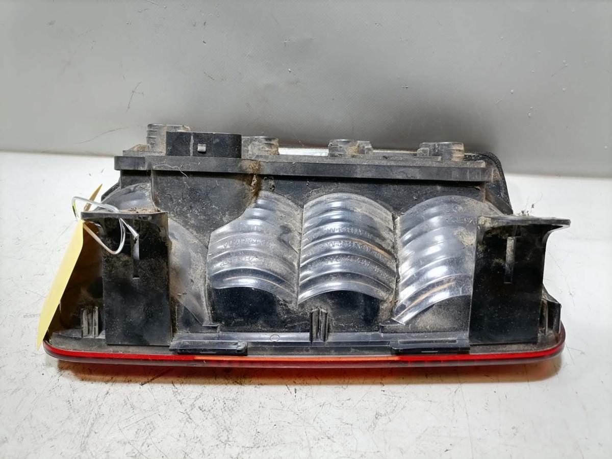 VW Caddy 2K original R&uuml;cklicht R&uuml;ckleuchte Schlussleuchte rechts Bj.2008